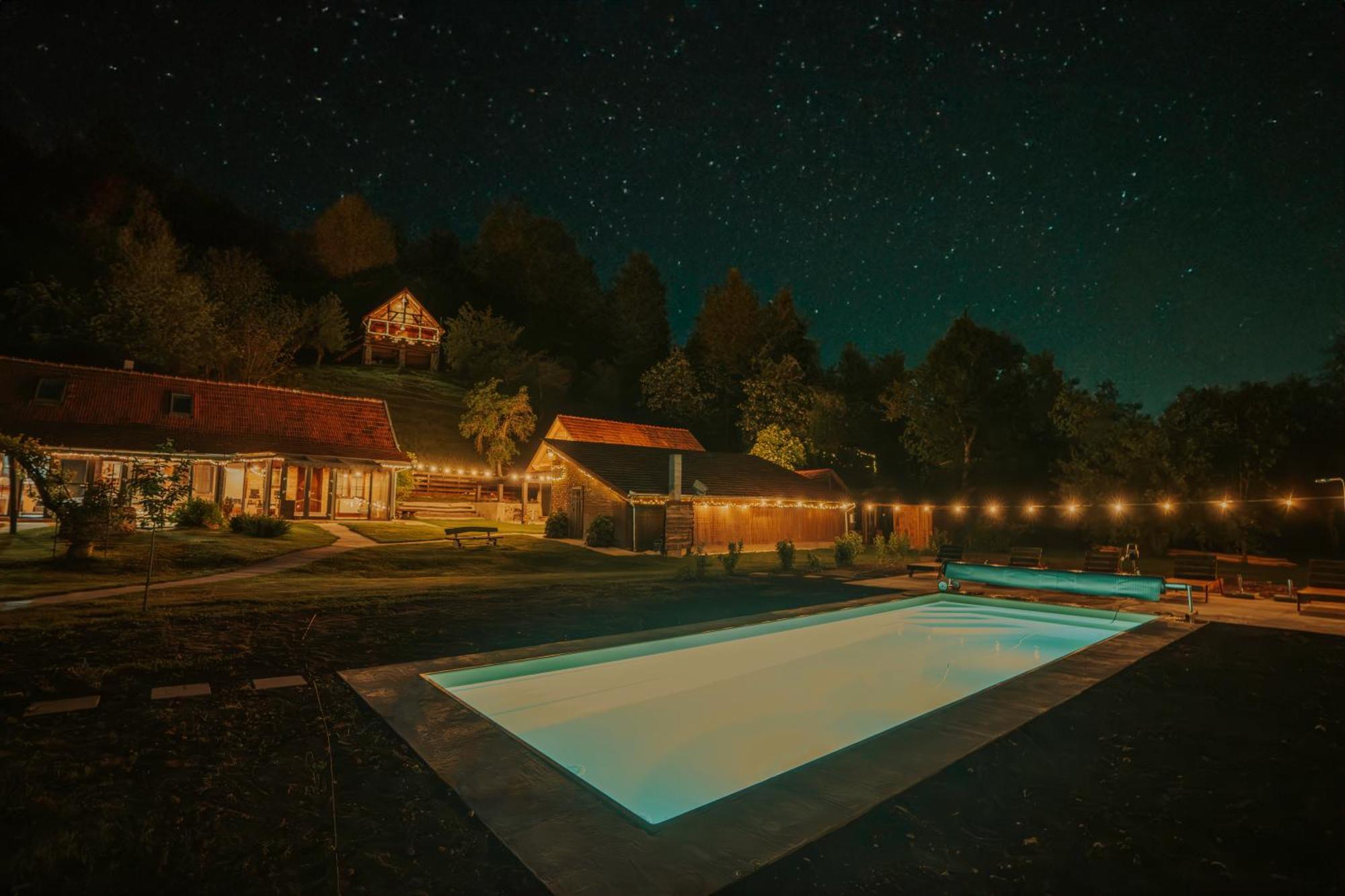 Heaven Treehouse - Adult Only Resort, Self Check In Pesteana Екстериор снимка